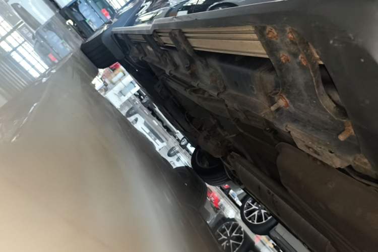 Used BYD Tang 2019 2.0T Automatic SmartConnect Prestige 7-Seater China VI Standard Left Side Sill