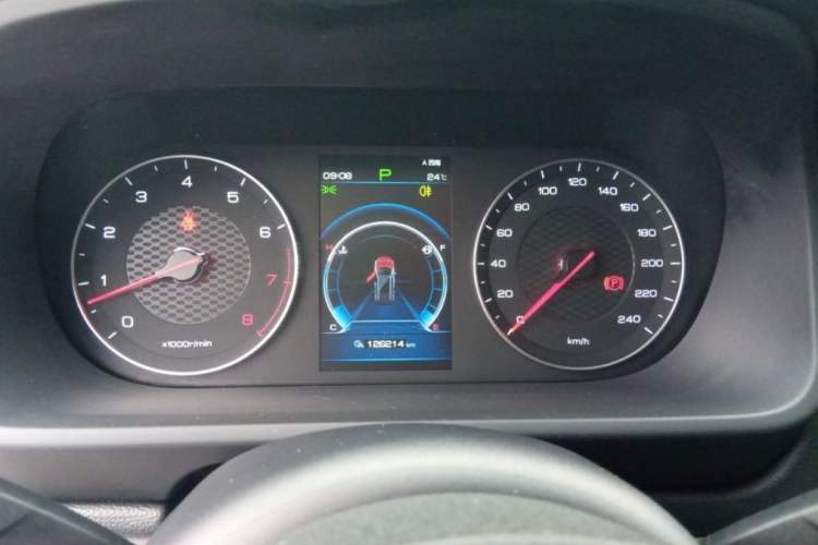Used BYD Tang 2019 2.0T Automatic SmartConnect Luxury Edition 7 Seats China VI Standard Odometer Close Up