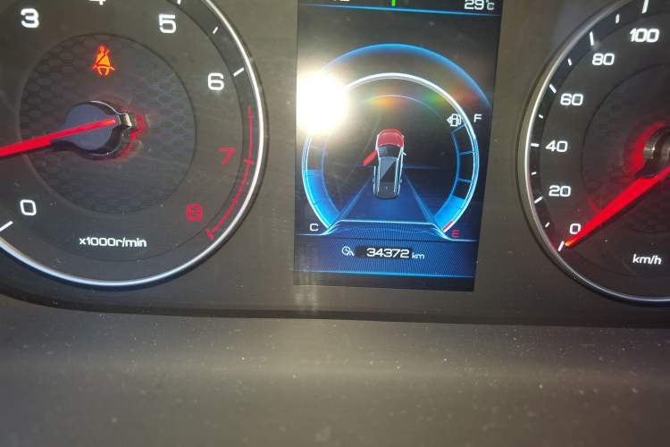 Used BYD Tang 2019 2.0T Automatic SmartConnect Prestige 7-Seater China VI Standard Odometer Close Up