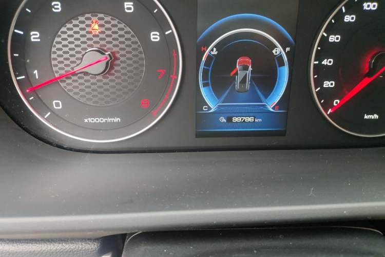 Used BYD Tang 2019 2.0T Automatic SmartConnect Prestige 7-Seater China VI Standard Odometer Close Up