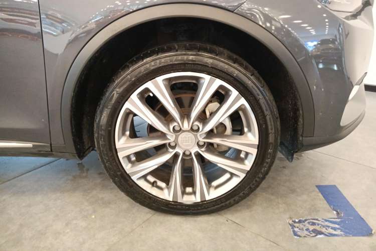 Used BYD Tang 2019 2.0T Automatic SmartConnect Luxury 7-Seater China VI Standard Right Front Wheel Hub