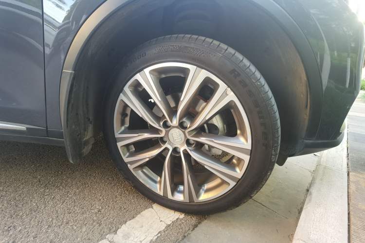 Used BYD Tang 2019 2.0T Automatic SmartConnect Prestige 7-Seater China VI Standard Right Front Wheel Hub