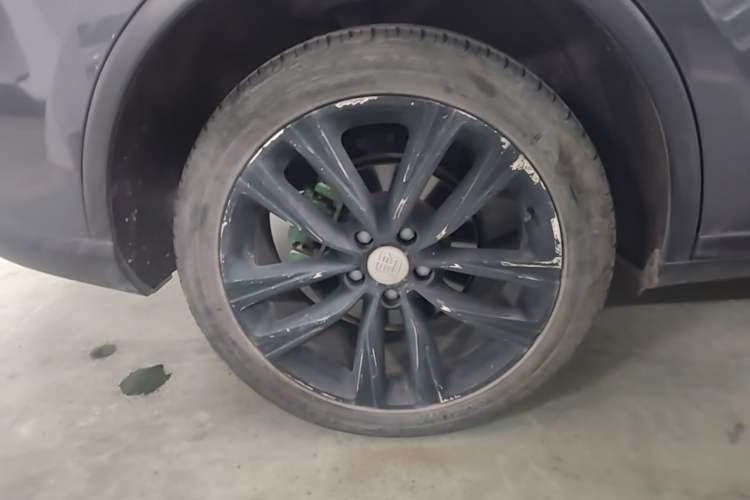 Used BYD Tang 2019 2.0T Automatic SmartConnect Luxury 7-Seater China VI Standard Right Rear Wheel Hub