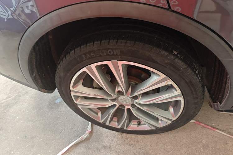 Used BYD Tang 2019 2.0T Automatic SmartConnect Prestige 7-Seater China VI Standard Right Rear Wheel Hub