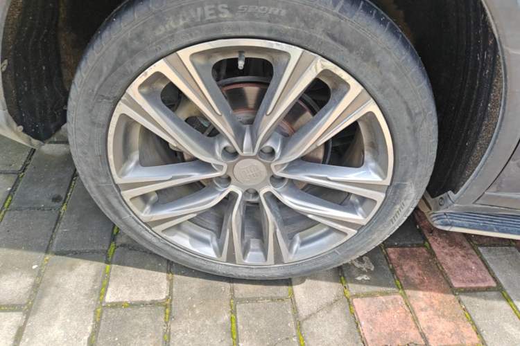 Used BYD Tang 2019 2.0T Automatic SmartConnect Prestige 7-Seater China VI Standard Right Rear Wheel Hub