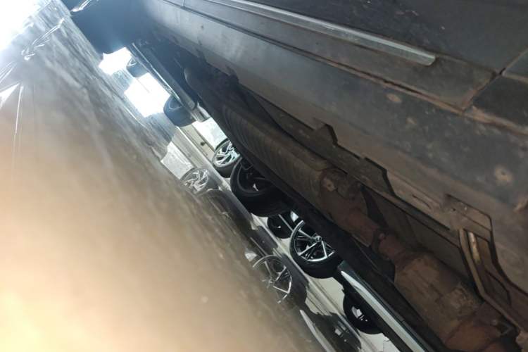Used BYD Tang 2019 2.0T Automatic SmartConnect Prestige 7-Seater China VI Standard Right Side Sill