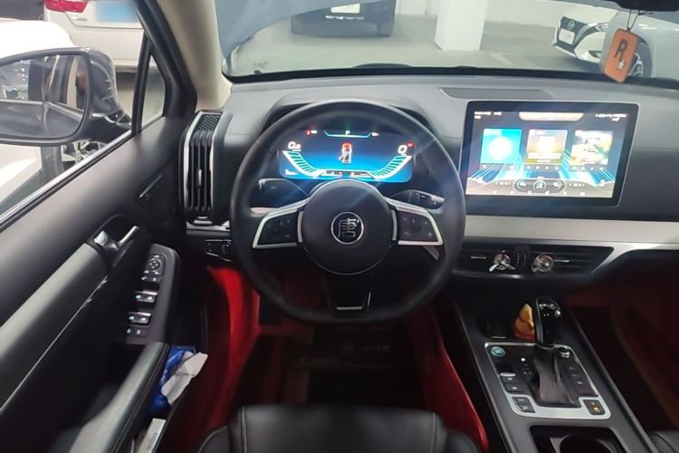 Used BYD Tang 2019 2.0T Automatic SmartConnect Luxury 7-Seater China VI Standard Steering Wheel