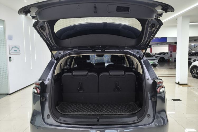 Used BYD Tang 2019 2.0T Automatic SmartConnect Prestige 7-Seater China VI Standard Trunk
