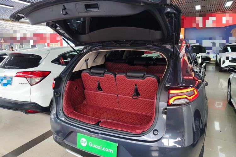 Used BYD Tang 2019 2.0T Automatic SmartConnect Prestige 7-Seater China VI Standard Trunk