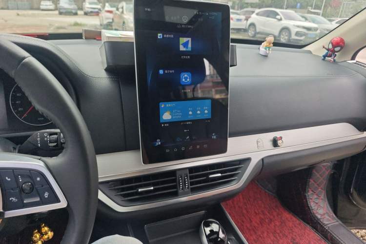 Used BYD Tang 2019 2.0T Automatic SmartConnect Luxury Edition 7 Seats China VI Standard Audio And AC Panel
