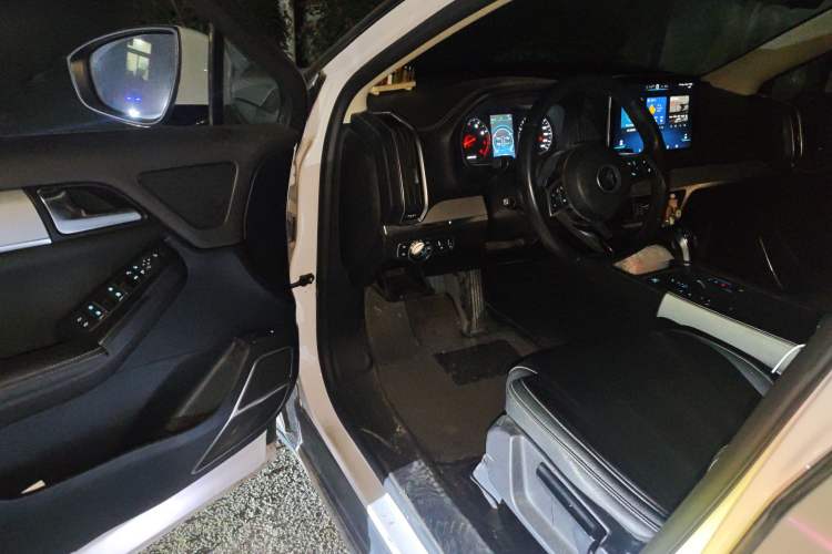 Used BYD Tang 2019 2.0T Automatic SmartConnect Luxury Edition 5 Seats China VI Standard Driver Seat