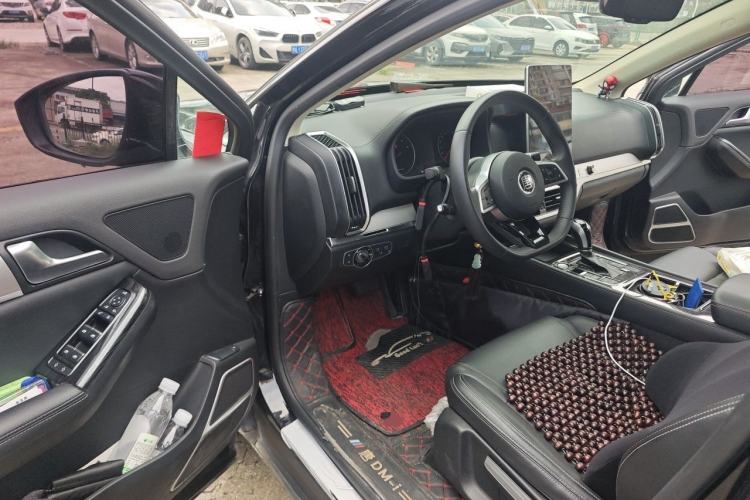 Used BYD Tang 2019 2.0T Automatic SmartConnect Luxury Edition 7 Seats China VI Standard Driver Seat