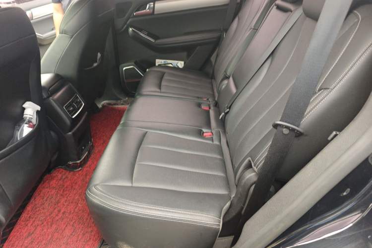 Used BYD Tang 2019 2.0T Automatic SmartConnect Luxury Edition 7 Seats China VI Standard Left Rear Seat