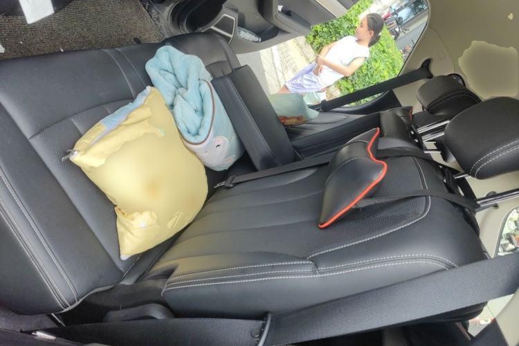 Used BYD Tang 2019 2.0T Automatic SmartConnect Luxury Edition 7 Seats China VI Standard Left Rear Seat