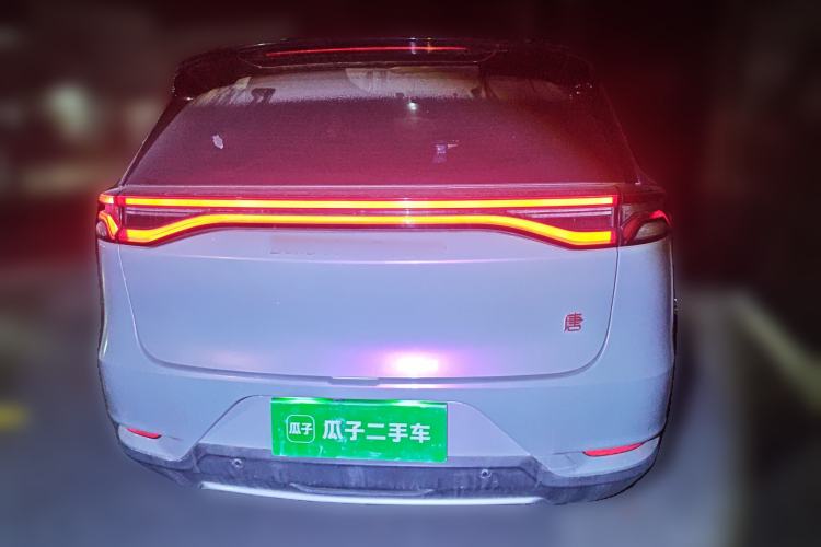 Used BYD Tang 2019 2.0T Automatic SmartConnect Luxury Edition 5 Seats China VI Standard Rear