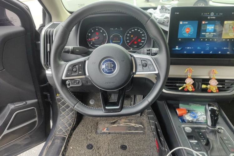 Used BYD Tang 2019 2.0T Automatic SmartConnect Luxury Edition 7 Seats China VI Standard Steering Wheel