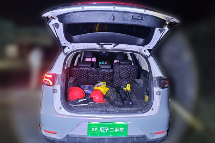 Used BYD Tang 2019 2.0T Automatic SmartConnect Luxury Edition 5 Seats China VI Standard Trunk