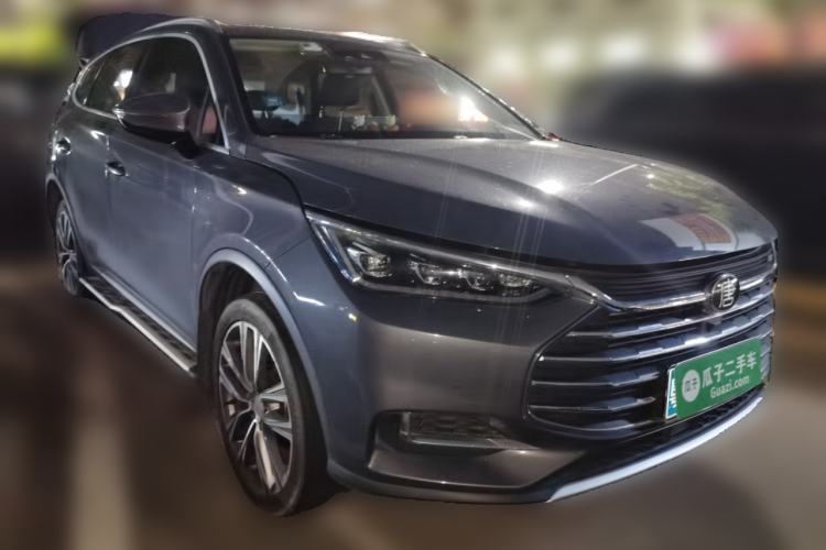 Used BYD Tang 2019 2.0T Automatic SmartConnect Luxury Version 5 Seats China VI Standard Front Right 45 Deg