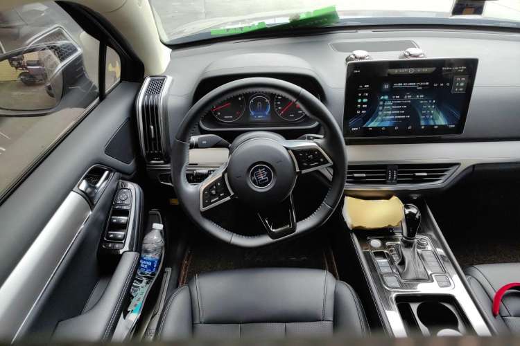Used BYD Tang 2019 2.0T Automatic SmartConnect Prestige 7-Seater China VI Standard Steering Wheel
