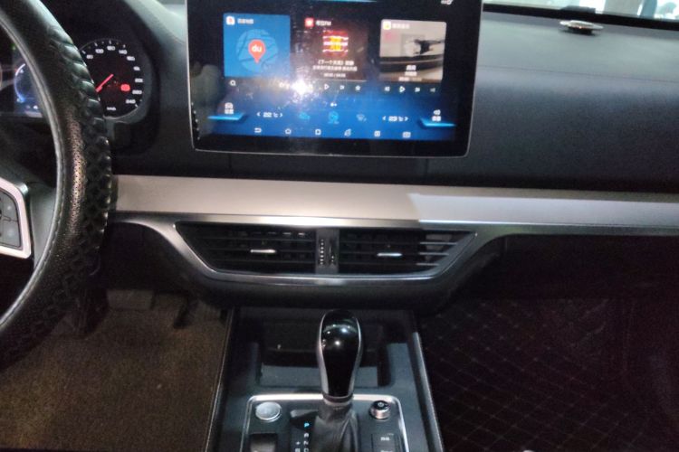 Used BYD Tang 2019 2.0T Automatic SmartConnect Prestige 5-Seater China VI Standard Audio And AC Panel