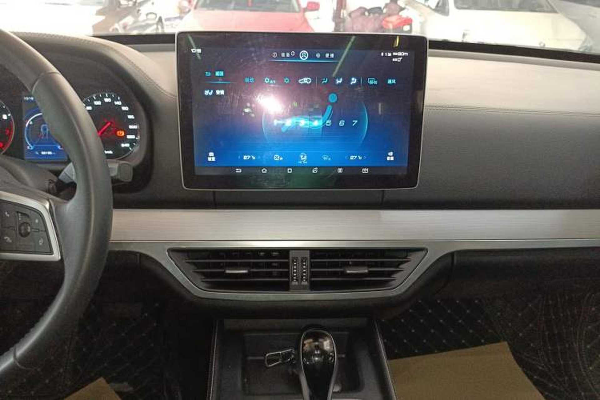 Used BYD Tang 2019 2.0T Automatic SmartConnect Luxury Edition 5 Seats China VI Standard Audio And AC Panel