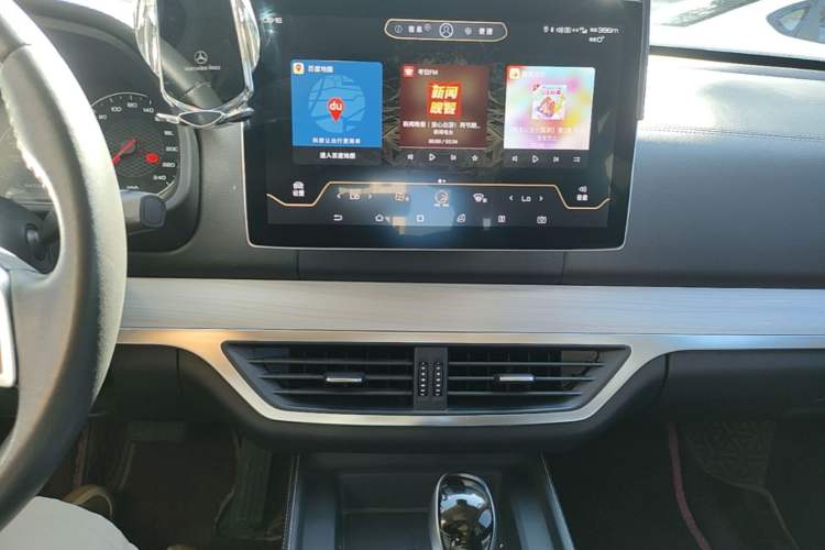Used BYD Tang 2019 2.0T Automatic SmartConnect Prestige 5-Seater China VI Standard Audio And AC Panel
