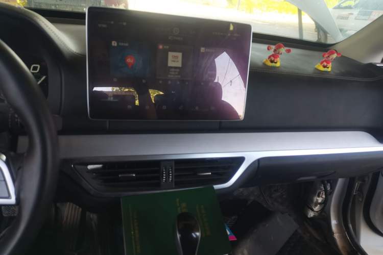 Used BYD Tang 2019 2.0T Automatic SmartConnect Luxury 7-Seater China VI Standard Audio And AC Panel