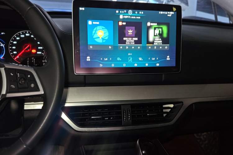 Used BYD Tang 2019 2.0T Automatic SmartConnect Prestige 7-Seater China VI Standard Audio And AC Panel