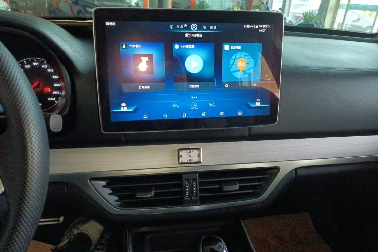Used BYD Tang 2019 2.0T Automatic SmartConnect Luxury Edition 7 Seats China VI Standard Audio And AC Panel