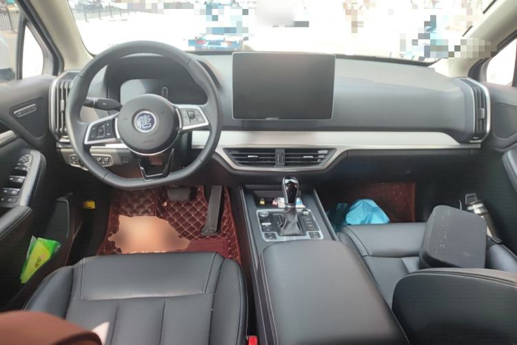 Used BYD Tang 2019 2.0T Automatic SmartConnect Luxury 7-Seater China VI Standard Center Console