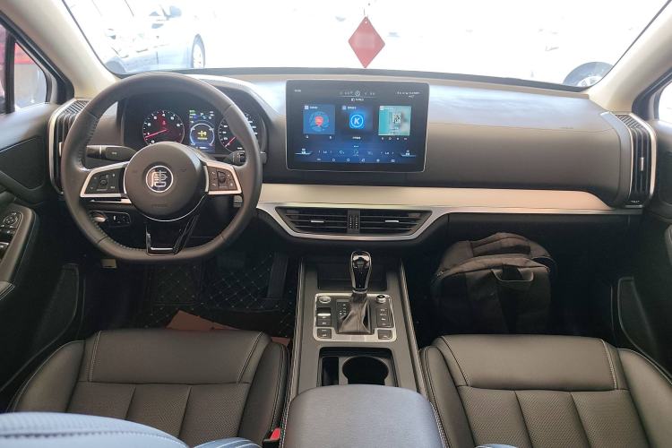Used BYD Tang 2019 2.0T Automatic SmartConnect Prestige 5-Seater China VI Standard Center Console