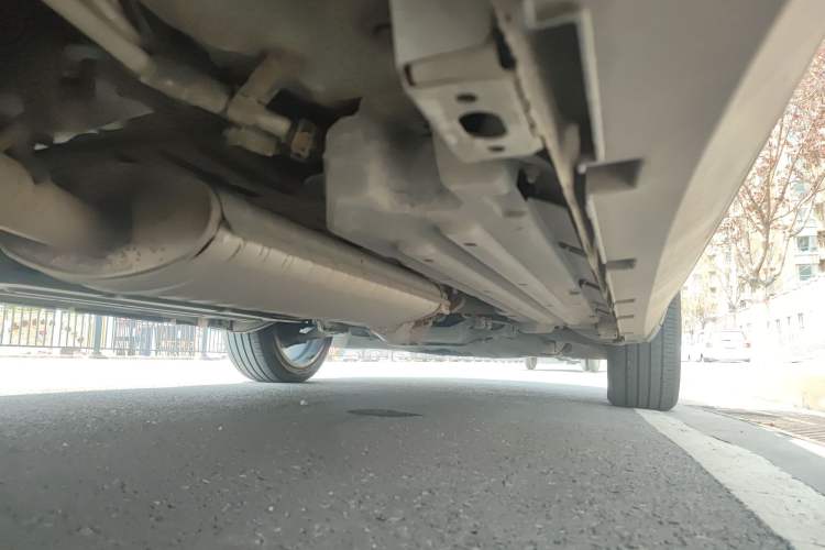 Used BYD Tang 2019 2.0T Automatic SmartConnect Luxury 7-Seater China VI Standard Chassis Rear Right
