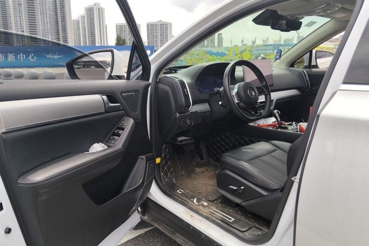 Used BYD Tang 2019 2.0T Automatic SmartConnect Luxury 7-Seater China VI Standard Driver Seat