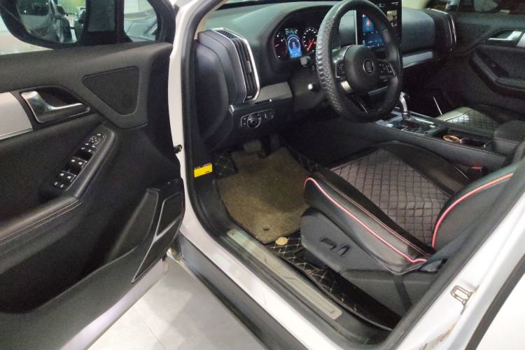 Used BYD Tang 2019 2.0T Automatic SmartConnect Prestige 5-Seater China VI Standard Driver Seat