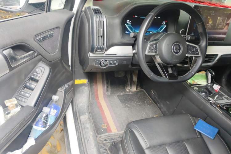 Used BYD Tang 2019 2.0T Automatic SmartConnect Luxury 7-Seater China VI Standard Driver Seat