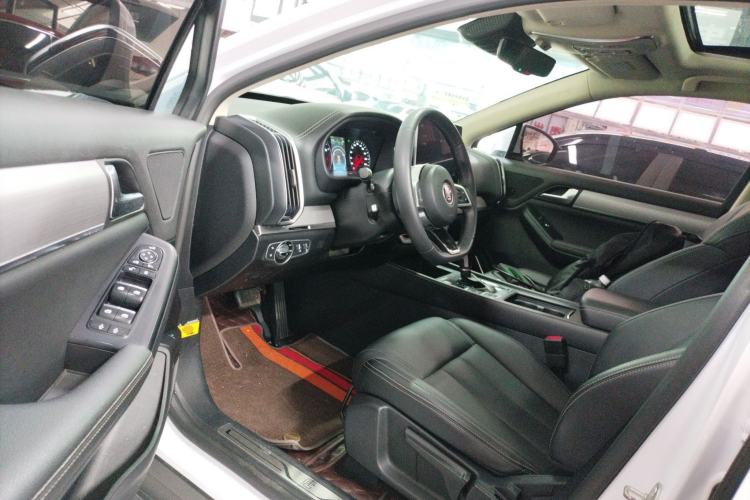 Used BYD Tang 2019 2.0T Automatic SmartConnect Luxury Edition 7 Seats China VI Standard Driver Seat
