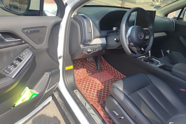 Used BYD Tang 2019 2.0T Automatic SmartConnect Luxury 7-Seater China VI Standard Driver Seat