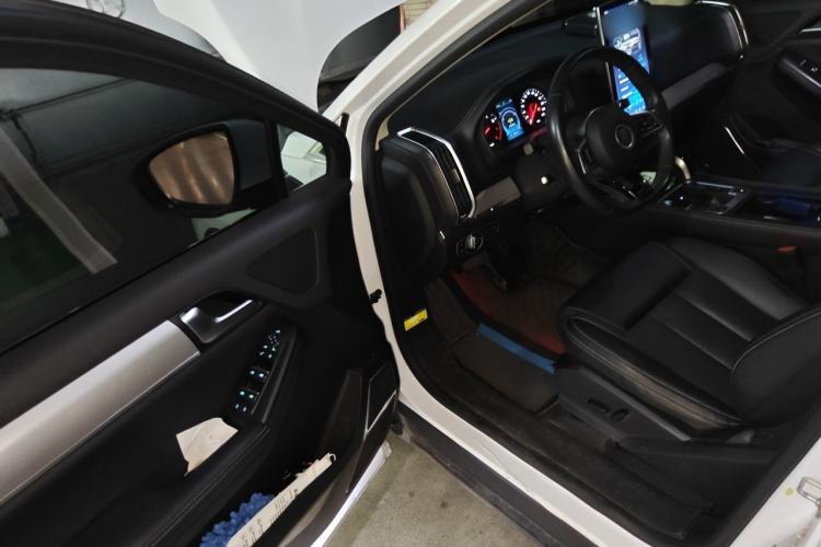 Used BYD Tang 2019 2.0T Automatic SmartConnect Prestige 7-Seater China VI Standard Driver Seat