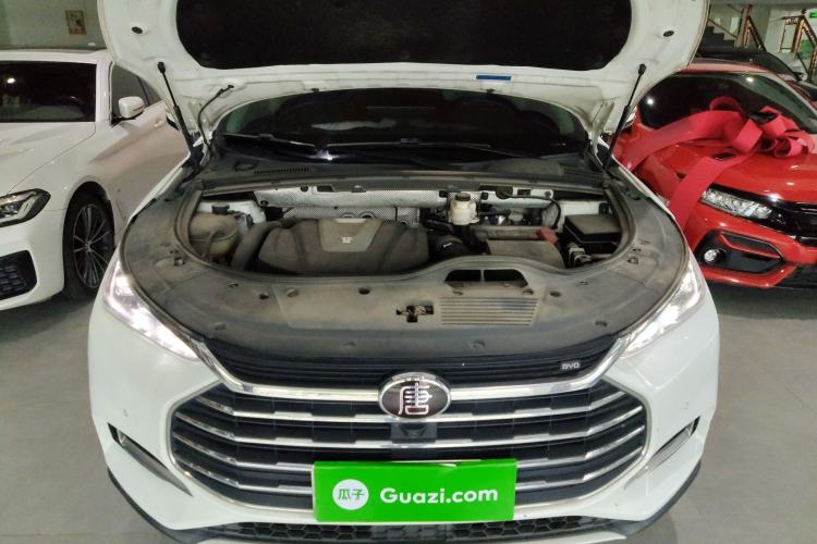Used BYD Tang 2019 2.0T Automatic SmartConnect Prestige 5-Seater China VI Standard Engine Bay