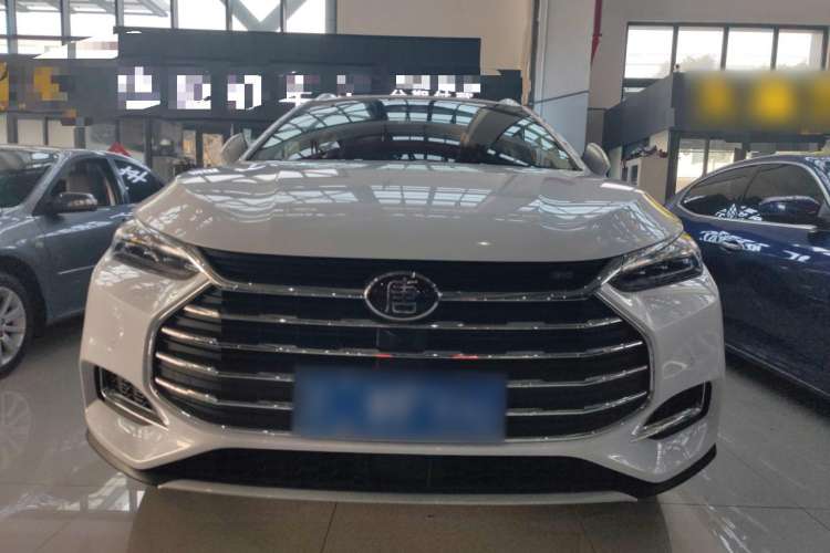 Used BYD Tang 2019 2.0T Automatic SmartConnect Luxury Version 5 Seats China VI Standard Exterior 1
