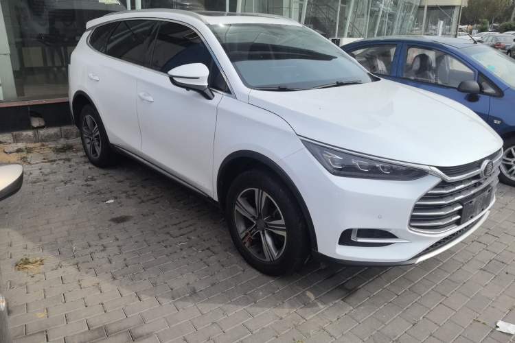 Used BYD Tang 2019 2.0T Automatic SmartConnect Luxury Edition 5 Seats China VI Standard Exterior 2