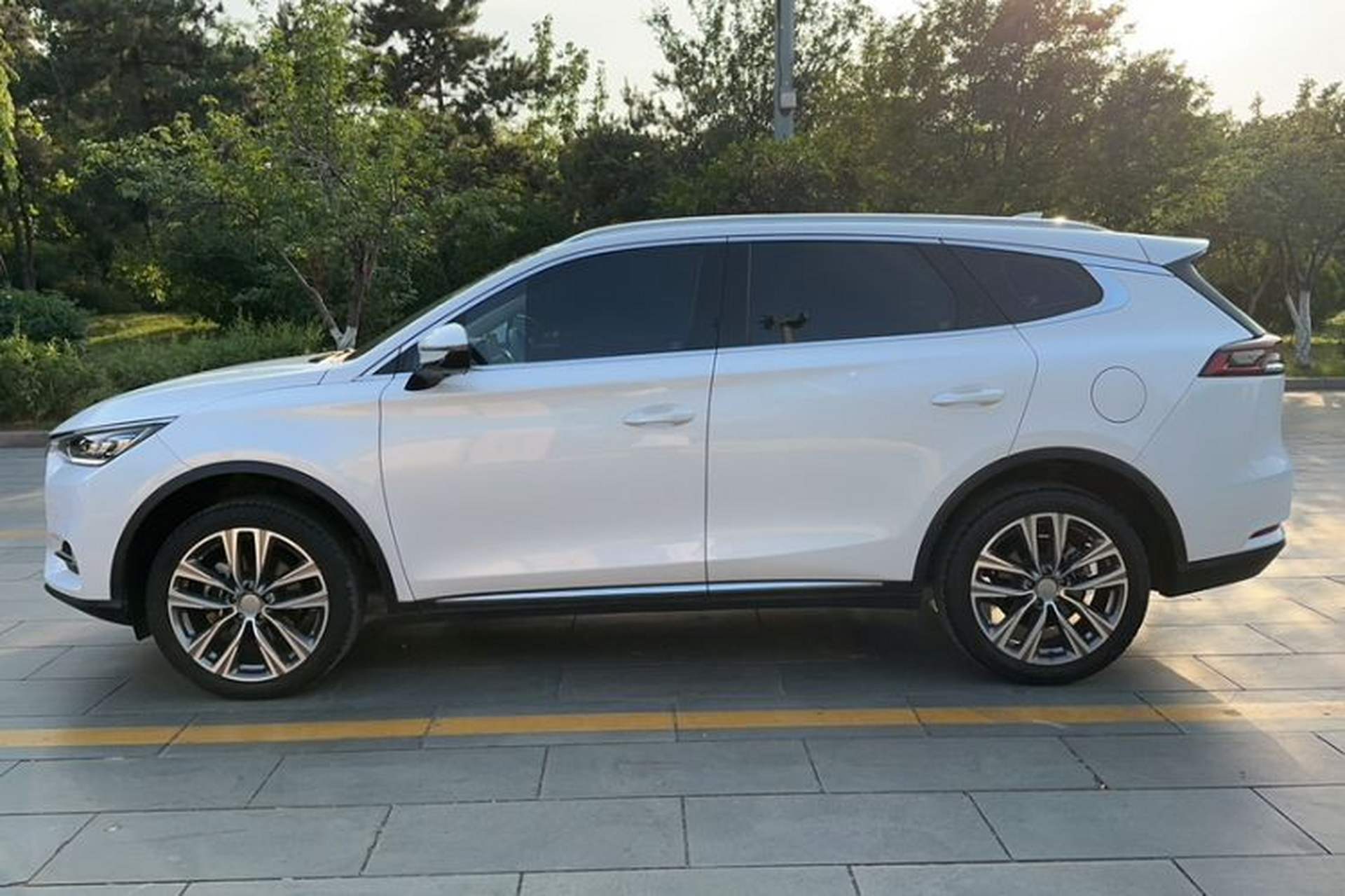 Used BYD Tang 2019 2.0T Automatic SmartConnect Prestige 7-Seater China VI Standard Exterior 2