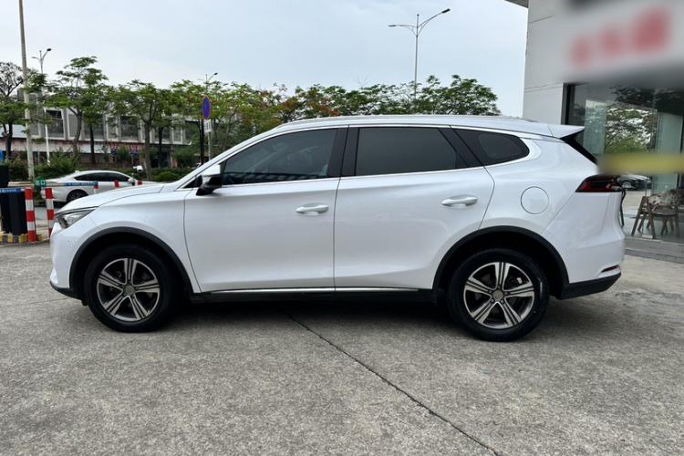 Used BYD Tang 2019 2.0T Automatic SmartConnect Luxury Edition 5 Seats China VI Standard Exterior 2