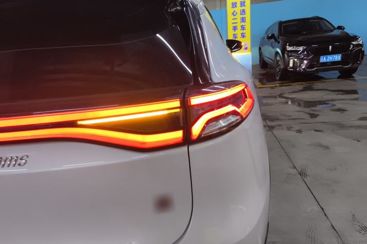 Used BYD Tang 2019 2.0T Automatic SmartConnect Prestige 7-Seater China VI Standard Exterior 3