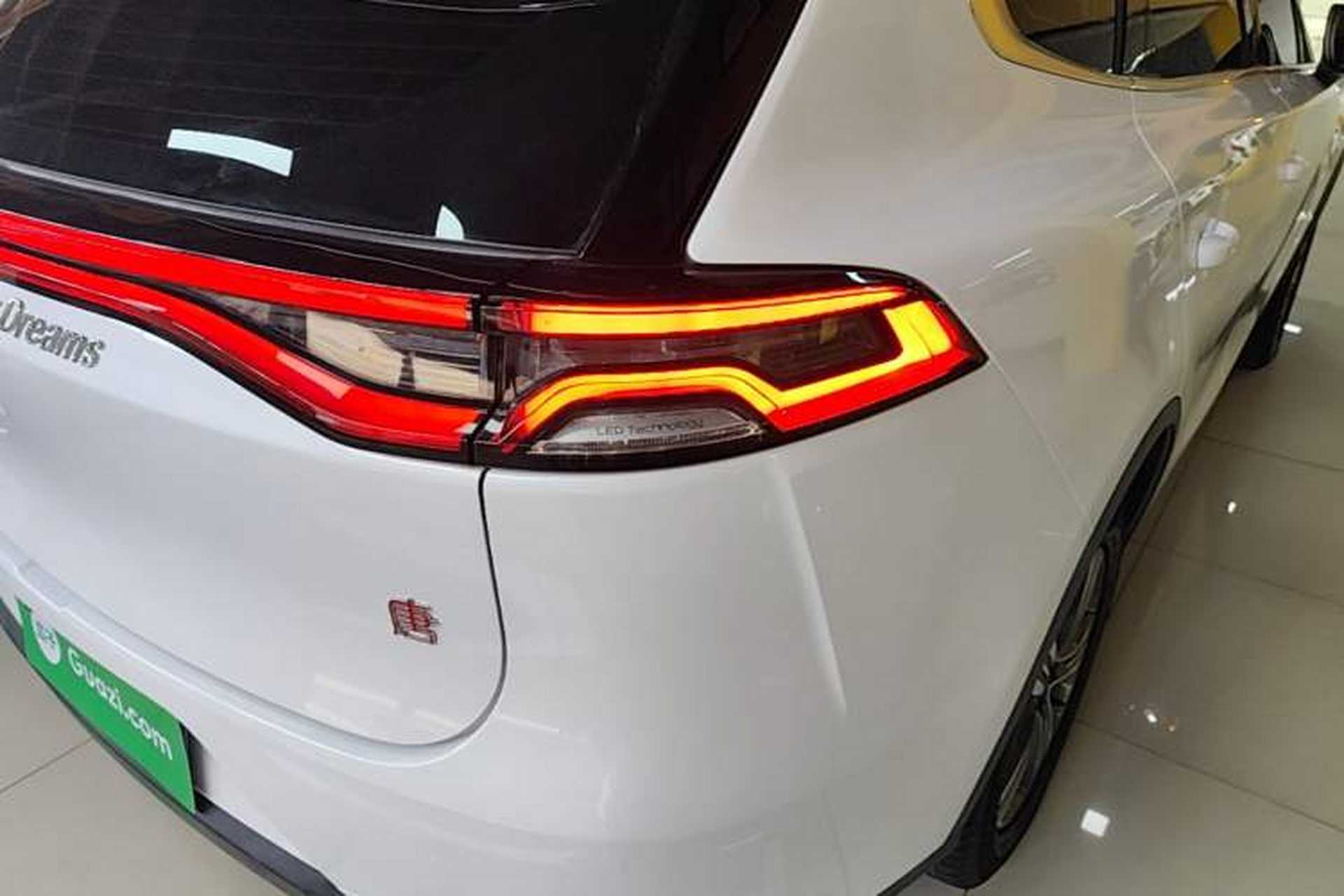 Used BYD Tang 2019 2.0T Automatic SmartConnect Luxury Edition 5 Seats China VI Standard Exterior 3