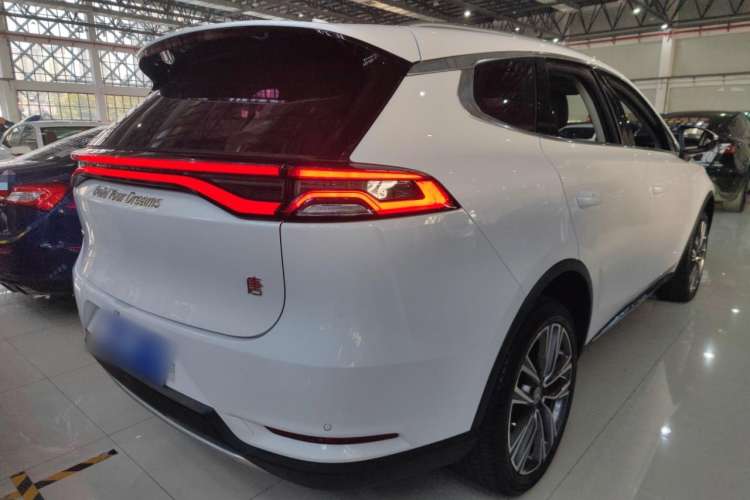 Used BYD Tang 2019 2.0T Automatic SmartConnect Luxury Version 5 Seats China VI Standard Exterior 3