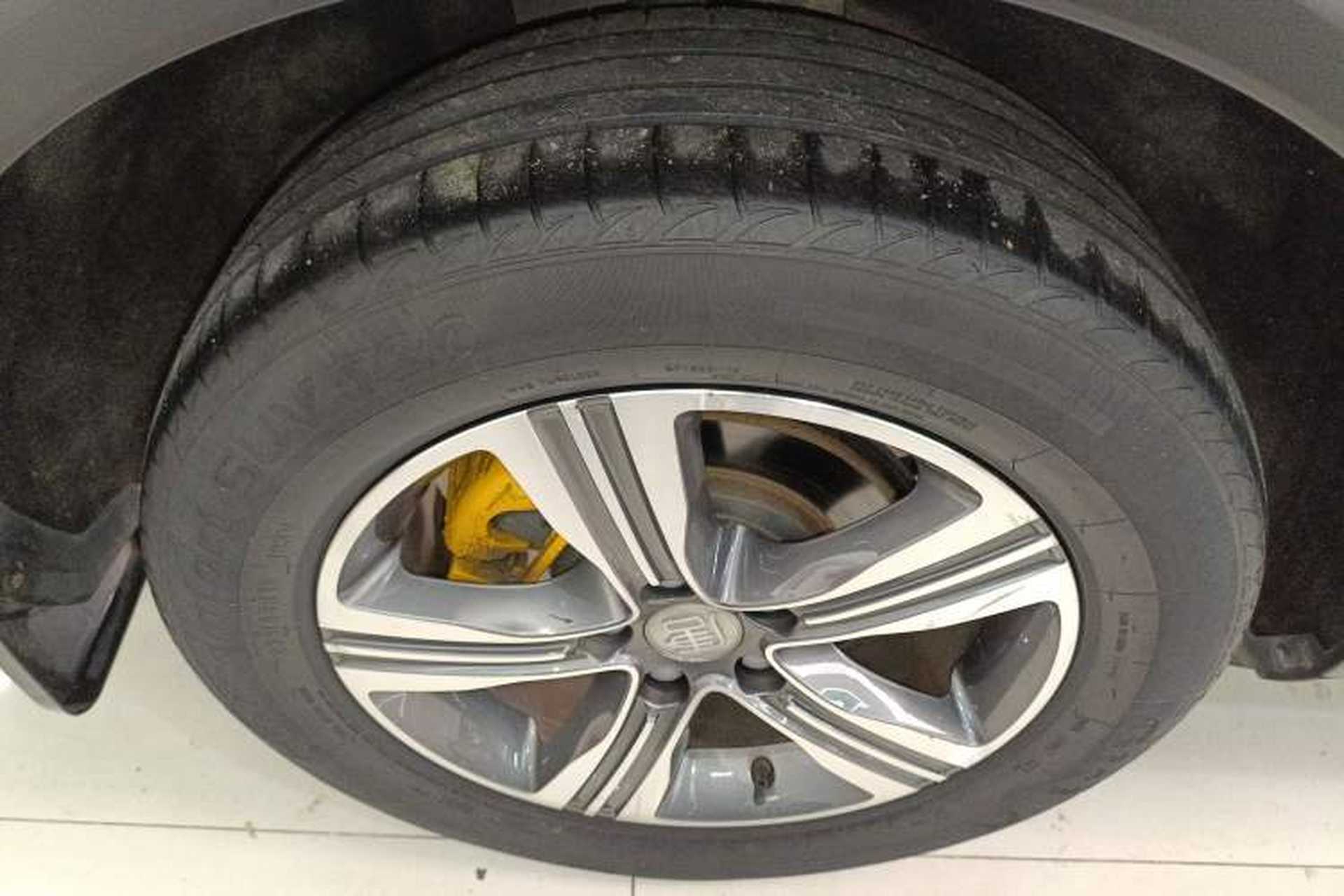 Used BYD Tang 2019 2.0T Automatic SmartConnect Luxury Edition 5 Seats China VI Standard Exterior 4