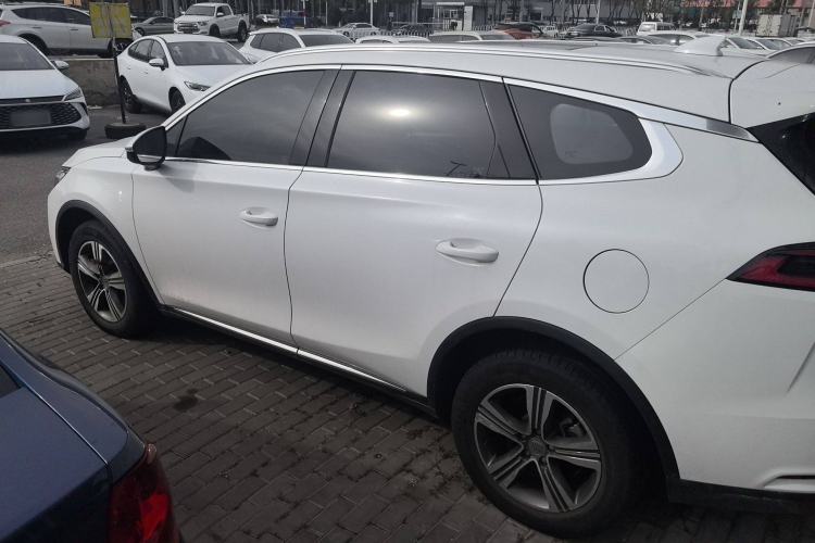 Used BYD Tang 2019 2.0T Automatic SmartConnect Luxury Edition 5 Seats China VI Standard Exterior 5