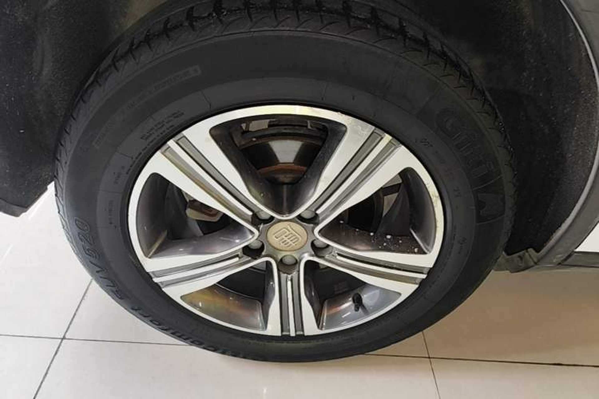 Used BYD Tang 2019 2.0T Automatic SmartConnect Luxury Edition 5 Seats China VI Standard Exterior 5