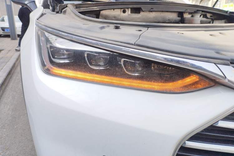 Used BYD Tang 2019 2.0T Automatic SmartConnect Luxury 7-Seater China VI Standard Exterior 6
